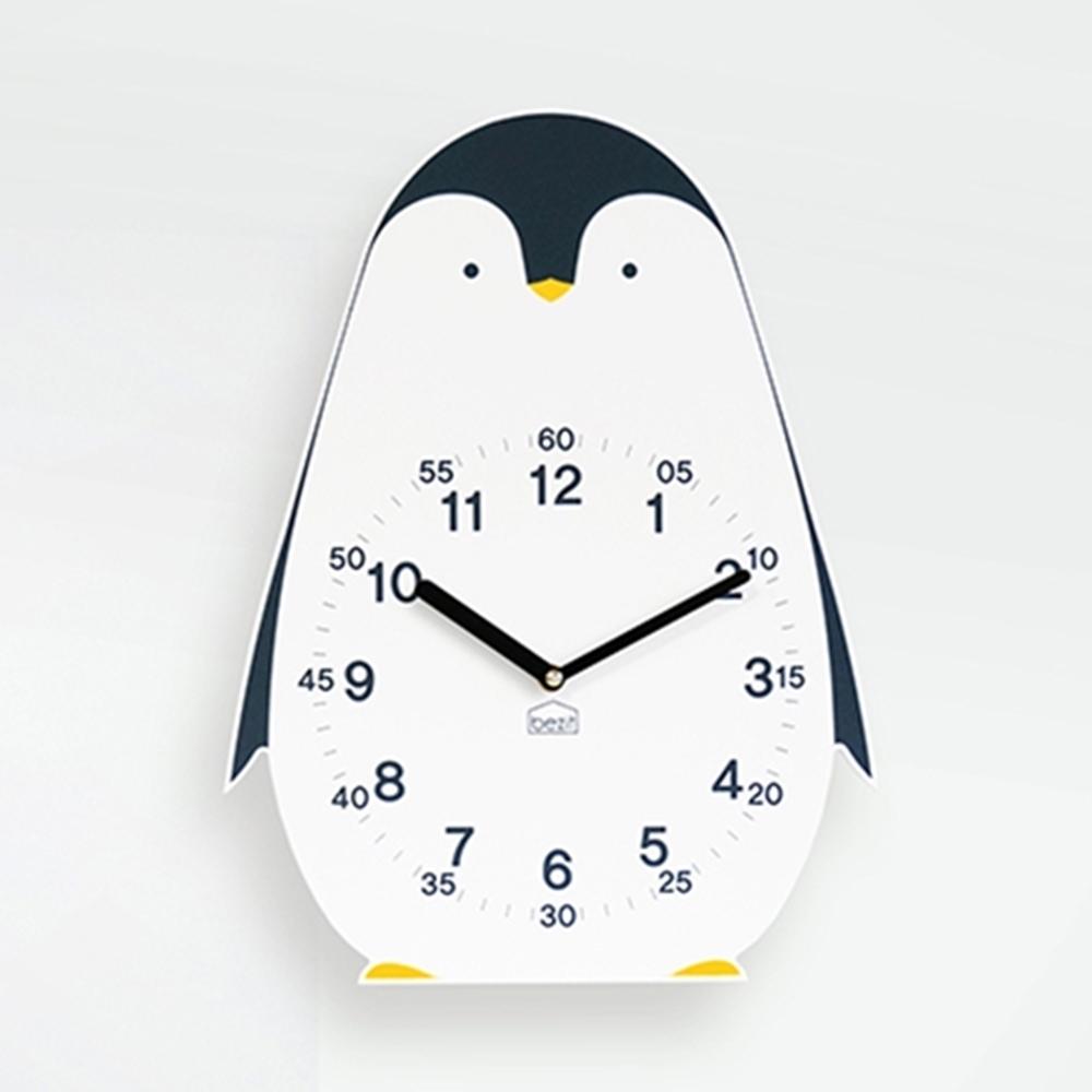 Proud Penguin non-ticking Silent Wall Clock