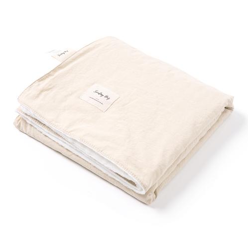 Sunday Hug Double Blanket