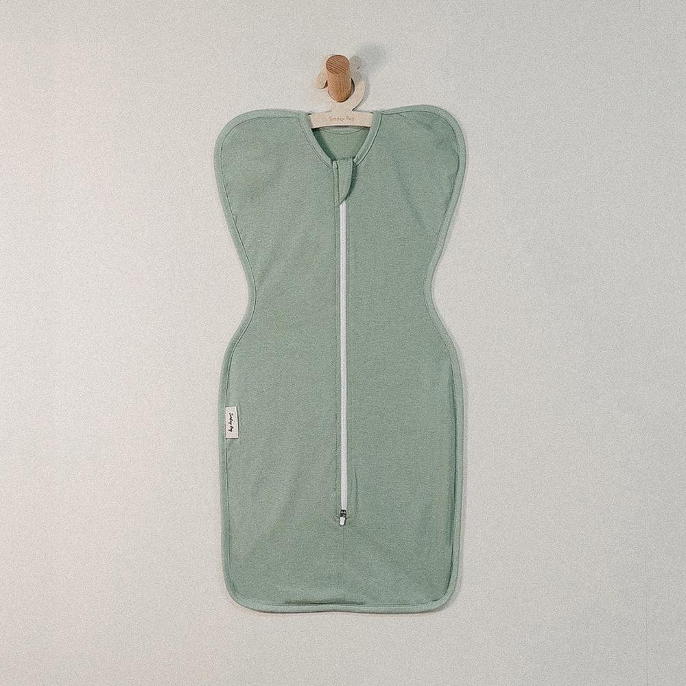 Sunday Hug Swaddle a Newborn