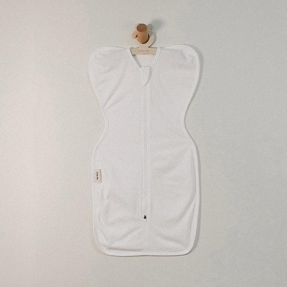 Sunday Hug Swaddle a Newborn