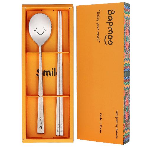 Happy Face Spoon and Chopsticks Set | korean spoon and chopstick set, korean gifts, korean chopsticks, spoon and chopsticks, korean food, cute gifts