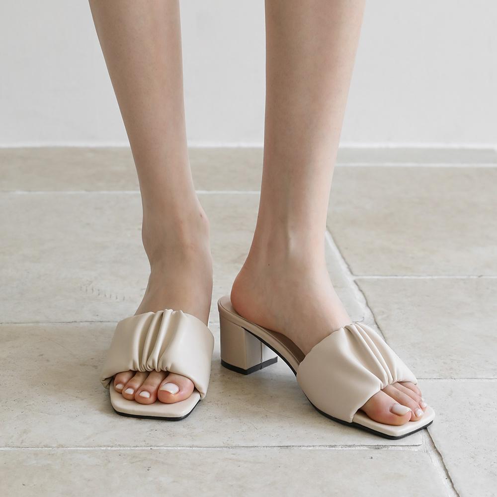 Belir Wrinkle Mule Sandals (2/5cm)