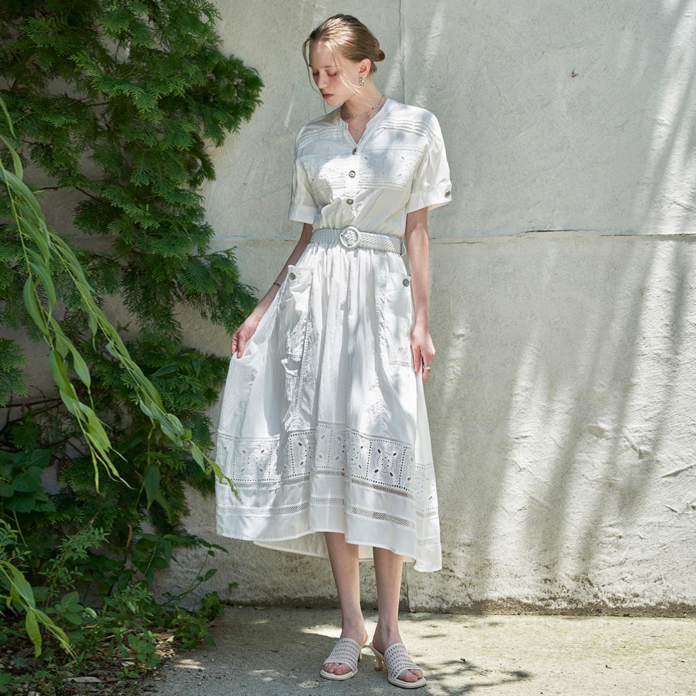 Pure Punching Lace Belt-Set Dress